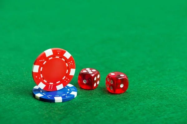 Play'n GO slot game displaying five reels and bonus trigger
